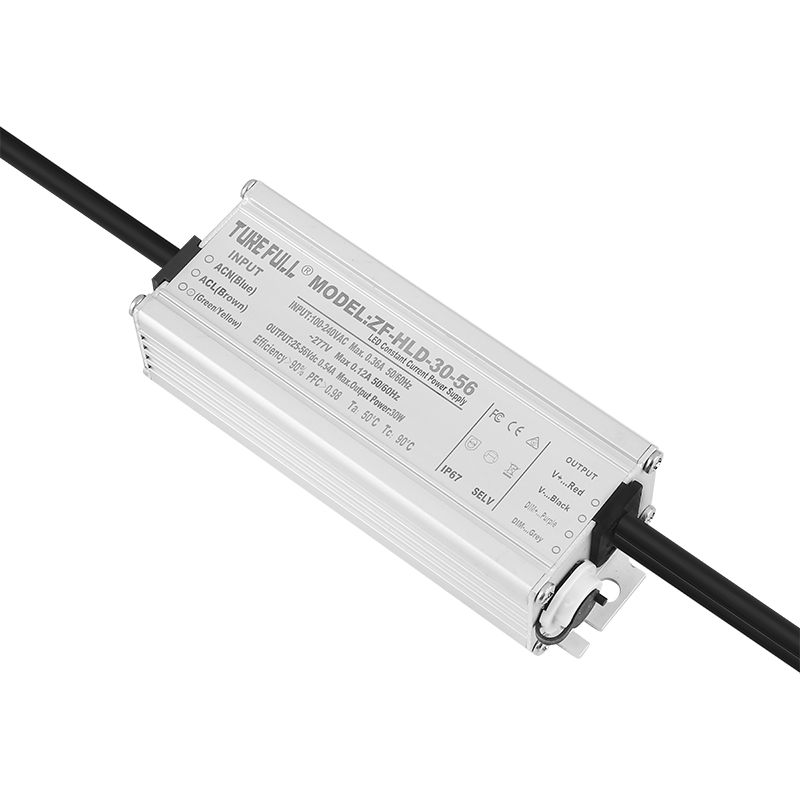 選擇LED理療燈電源時(shí)，可以考慮以下幾個(gè)因素